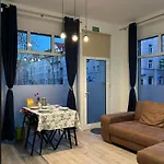 Apartment Nur 10 Min Fuss Zum Zentrum,47qm,netflix *
