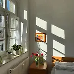 Apartment Nur 10 Min Fuss Zum Zentrum,47qm,netflix *