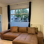 Nur 10 Min Fuss Zum Zentrum,47qm,netflix *