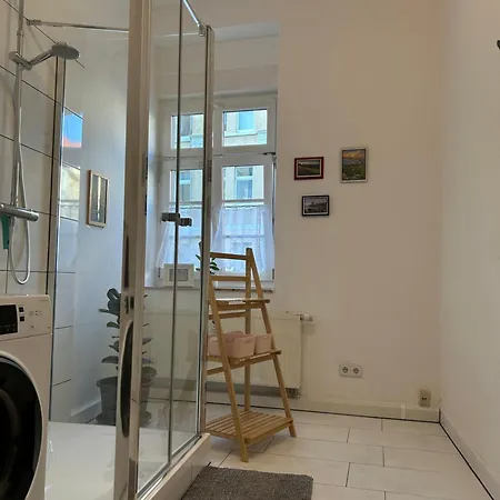 شقة Nur 10 Min Fuss Zum Zentrum,47qm,netflix