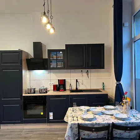 Apartment Nur 10 Min Fuß Zum Zentrum,47qm,netflix