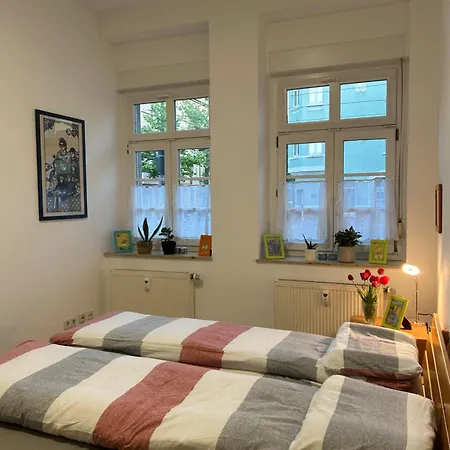 Apartment Nur 10 Min Fuß Zum Zentrum,47qm,netflix