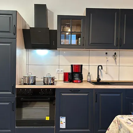 Nur 10 Min Fuss Zum Zentrum,47qm,netflix Apartment