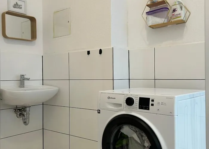 Nur 10 Min Fuss Zum Zentrum,47qm,netflix Appartement *